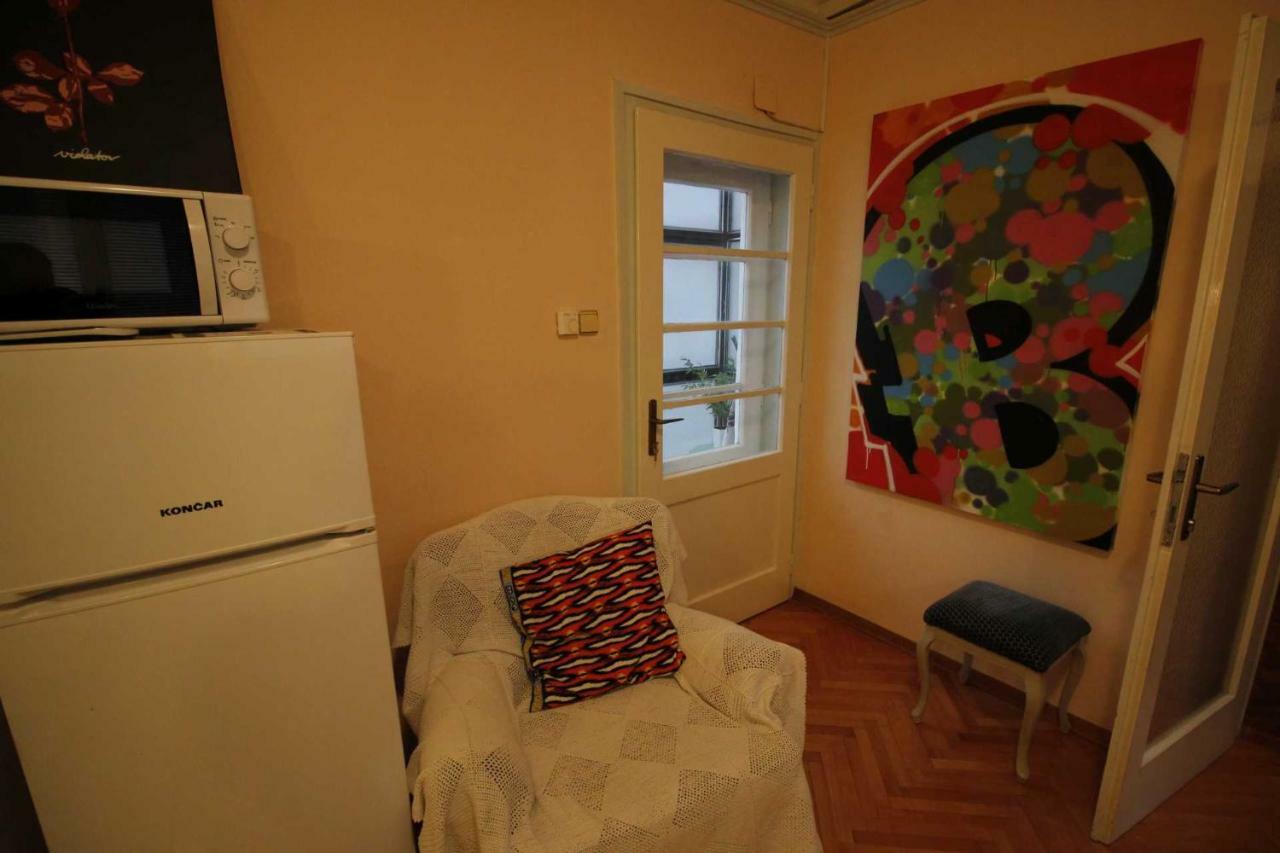 Street Art Suite Zagreb Extérieur photo
